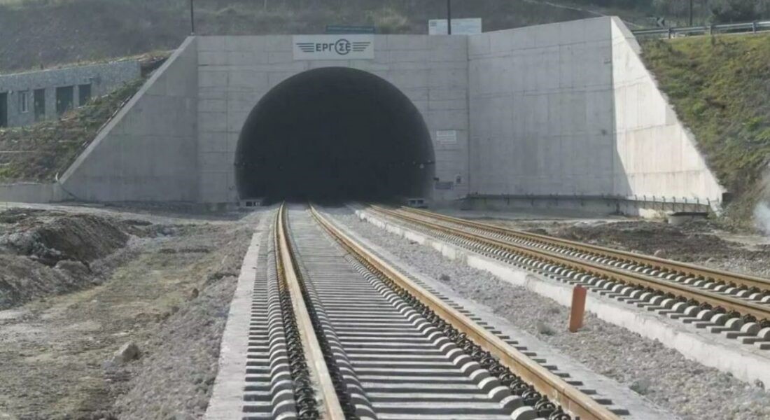 Πεζός στις ράγες για Θεσσαλονίκη 